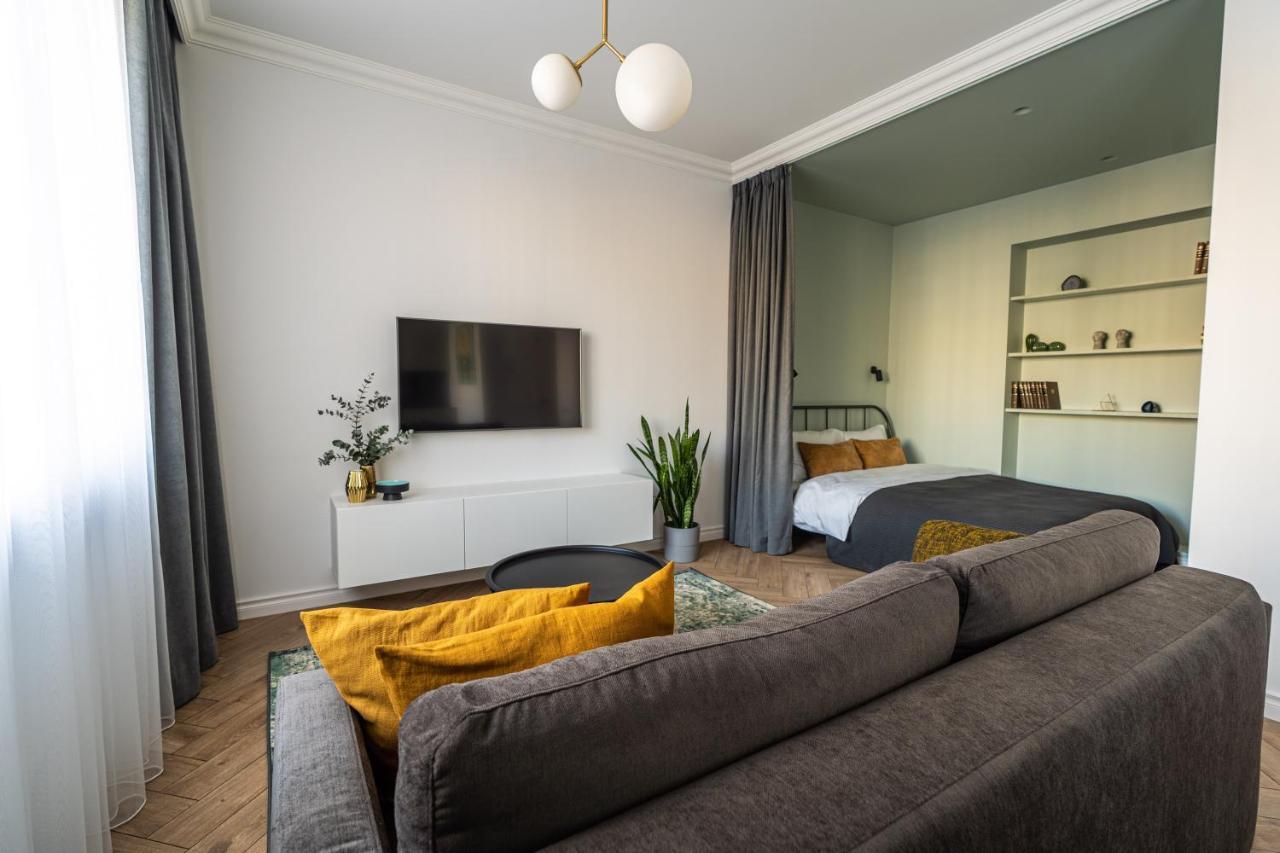 Cozy Apartment In Kaunas Center Ngoại thất bức ảnh