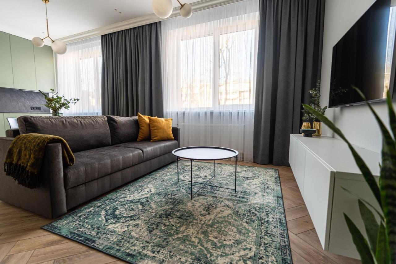 Cozy Apartment In Kaunas Center Ngoại thất bức ảnh