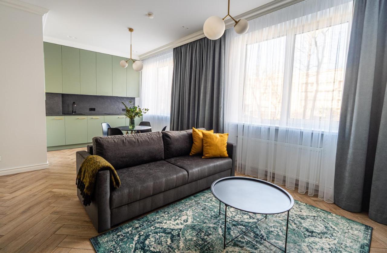 Cozy Apartment In Kaunas Center Ngoại thất bức ảnh